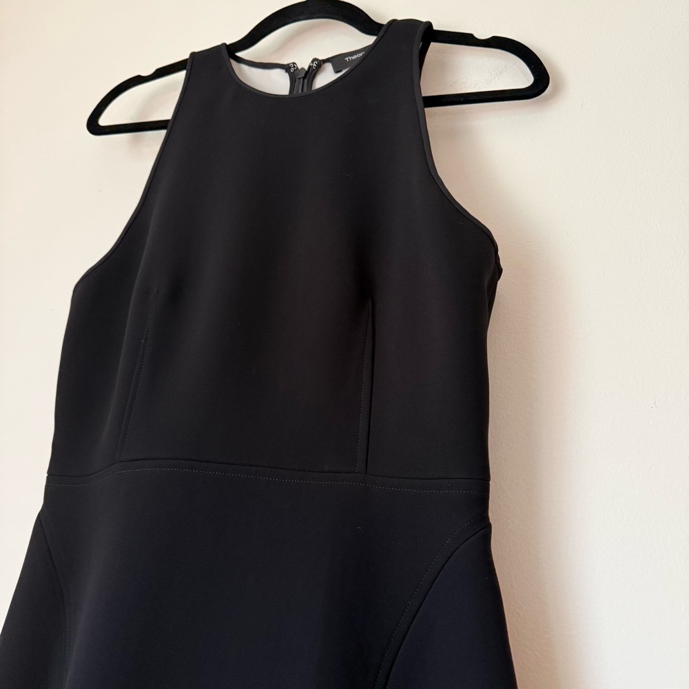 THEORY Theory Felicitina Sleeveless Black Crepe Mini Dress Fluted Skirt Size 8 - Picture 10 of 14